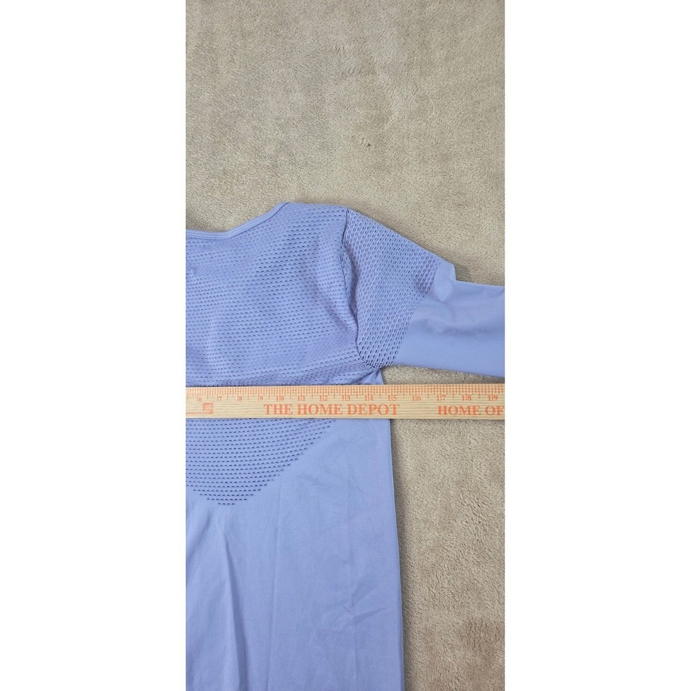 Fabletics Musetta Seamless LS Vented Shirt Women M Light Purple Stretchy NEW - Picture 5 of 7